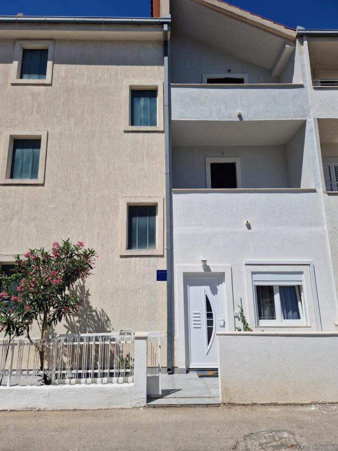 Apartman Leana Lägenhet Split Exteriör bild